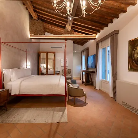 Palazzo Doni By Art Apartahotel