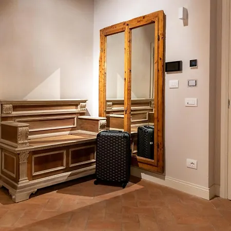 Palazzo Doni By Art Apart Otel *