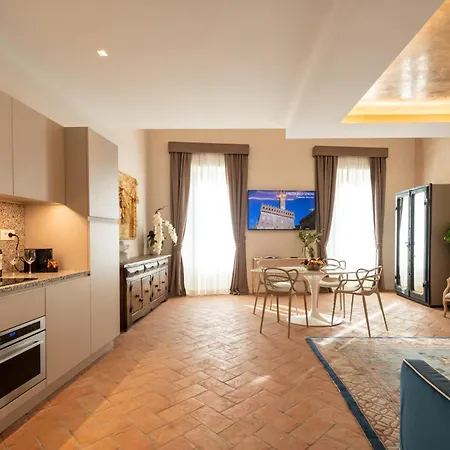 Palazzo Doni By Art Apartahotel